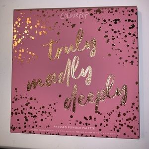 Colourpop truly madly deeply makeup palette